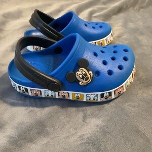 Disney/Mickey Mouse Crocs (toddler)